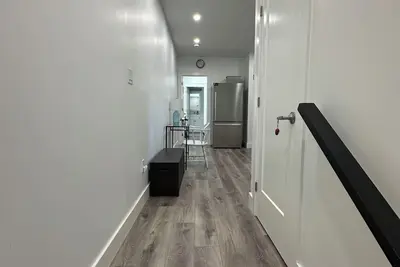 Image de Private 2-Story Garden Suite 2 Bedrooms, 2 Baths
