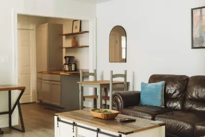 Image de Cozy 2Bed 1Bath Property Near Downtown Covington and St. Tammany Hospital