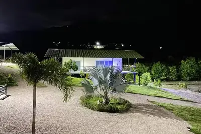 Image de Macori D'vis | Country Cabins for 10 People