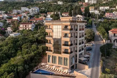 Image de One Bedroom Suite with Sea View and Balcony (305)