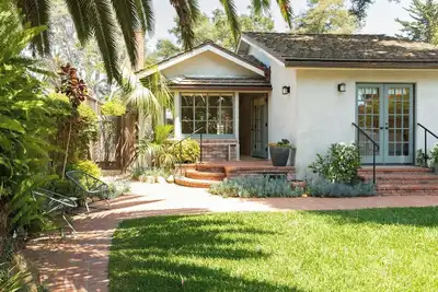 Image de Montecito Beach Cottage + Guest House, Walk to Rosewood Miramar
