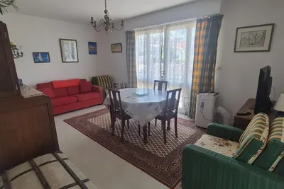 Image de Appartement entre centre & plage - Tout à pied!