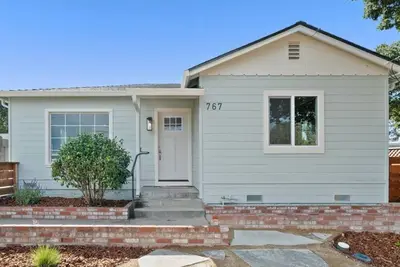 Image de Unforgettable vacation house in desirable New Monterey!