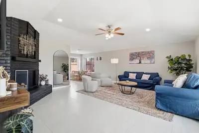 Image de The Meadow House / Near At&T Stadium Extended Stay