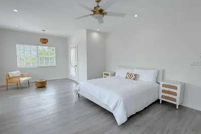 Image de Amazing spacious 4-bedroom house in soothing Little Cayman with Ac and amenities