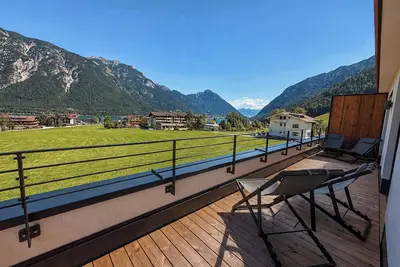 Image de Seeblick Residence Rotspitz - Balcony, Ski-In, Out & Golf