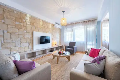Image de Urban 2bdr Apartment in Heart of Tivat