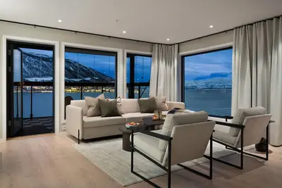 Image de Premium Waterfront Apartment with Stunning View