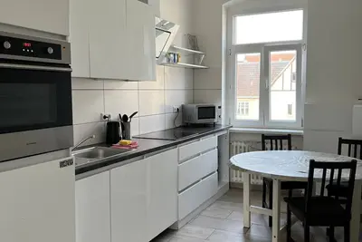 Image de Steglitz Iv - Beautiful apartment with a balcony, 3 rooms, a kitchen, and a bathroom