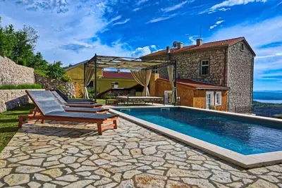 Image de Villa à Grižane avec piscine