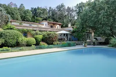 Image de Propriété avec oliveraie près de Grimaud