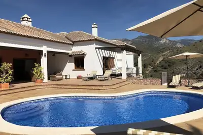 Image de Stunning 4 bedroom villa with private pool and spectacular views