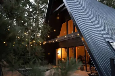 Image de Raami | cabin in the embrace of the forest