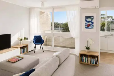 Image de Nb102 - Cremorne Comfort | Leafy 2-Bed With Harbour Glimpses