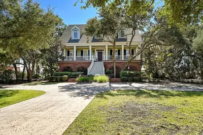 Image de Elegant Secluded Cottage with Stunning Views in Georgetown, South Carolina