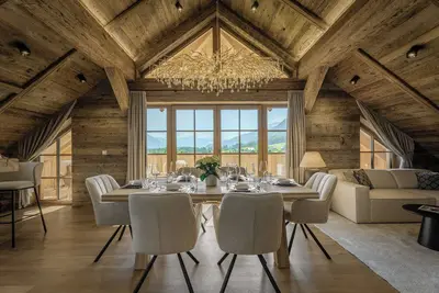 Image de Chalet Apartment with Sauna for 2 Guests | at Lake Wolfgang | schwalbenNEST