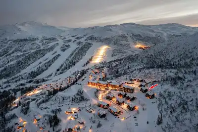 Image de Ski in/Ski out in Hemsedal – cozy apartment by Skarsnuten