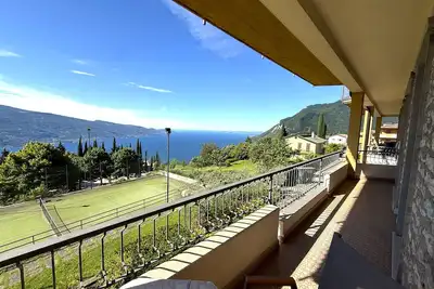 Image de Marcus 706 Apartment, Residence with Pool and Lake View