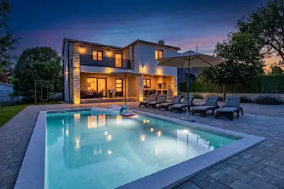 Image de Villa Jan for 6 persons near Labin - Rabac with 32 m2 private pool & kids playground