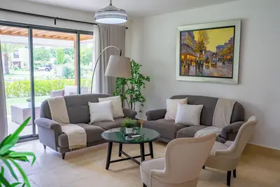 Image de Great 3-bedroom Townhome with Private Terrace & Nearby Beach in Puerto Plata