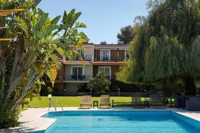 Image de Megusta Apartments Selianitika - Poolside Escape