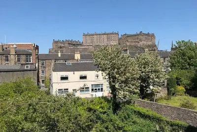 Image de Edinburgh Castle Views City Centre Apartment