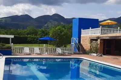 Image de Wonderful 5-bedroom country house in peaceful Tocaima