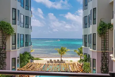 Image de Diamante Beachfront Suites- Ocean View Premium En4-Pool/heart of Town