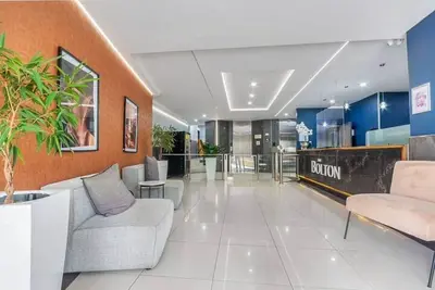 Image de Corporate 2br Apt w/t office cubicles, fast wifi