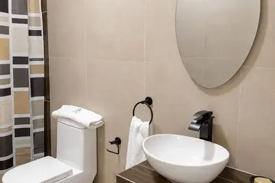 Image de Private Rooms Across from the Plaza de Armas, Private Bathroom, Beautiful View 3