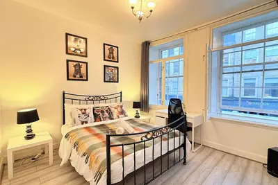 Image de Premium 2br Old Town Haven | Steps to Royal Mile