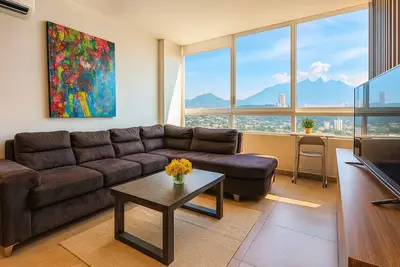 Image de Iconic Cerro Views Retreat with Rooftop Pool