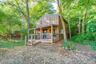 Image de Fish & Hike the Ozarks! Black Ben Bear Cabin