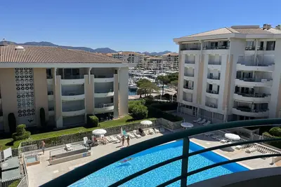 Image de Résidence Open, T2 41m2, pour 5 personnes, proche port, plages, piscine, parking privatif