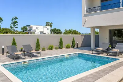 Image de Nice home in Privlaka