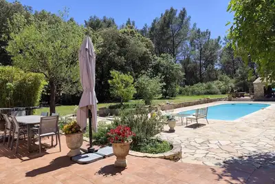 Image de Villa « Colle D'Auban » avec piscine privée, Wi-Fi et climatisation