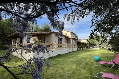 Image de Villa « Parvanelles En Cévennes » avec vue montagne, Wi-Fi et climatisation