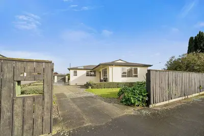 Image de Sundown on Grove - Martinborough Holiday Home