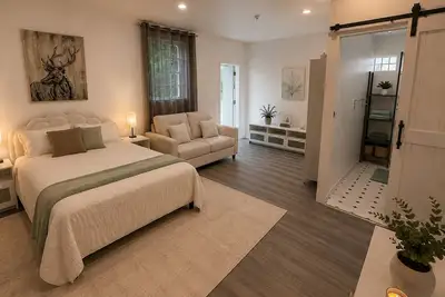 Image de 2br/2ba Retreat w/King and Queen Suites