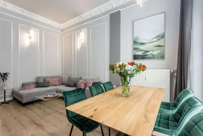 Image de Brand-new, designer 3-bedroom apartment