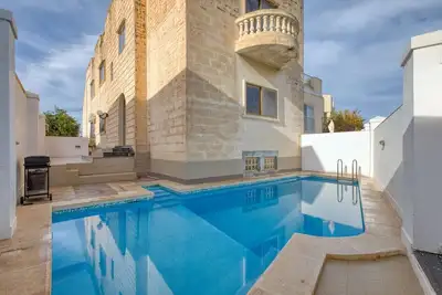 Image de Luxury Villa with Pool, front of Beach & Waterpark