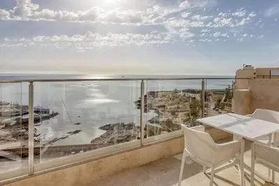 Image de Sea View 2br Penthouse | Beachfront | St Julian`s