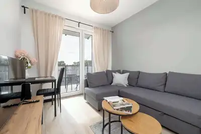 Image de Modern Apartment with a Balcony | A Place to Work