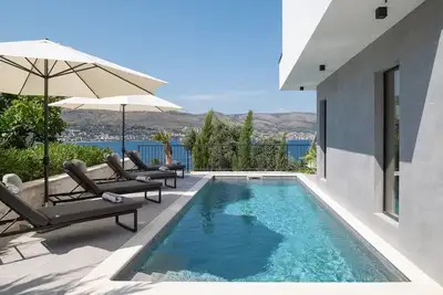 Image de Villa Moderno seaview heated pool, family bbq