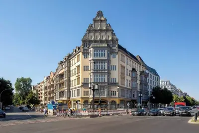 Image de Spacious 3-Bedroom Apartment for up to 10 Guests in Berlin