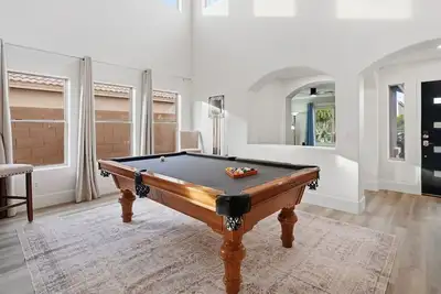 Image de Marvelous 4-bedroom cottage with billiard room in Casa Grande