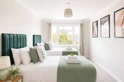 Image de Amazing Sea View w/ Free Parking in Great Location