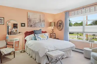 Image de Delightful Bozeman Getaway:  2-Bedroom - Pet-Friendly - Condo with Deck