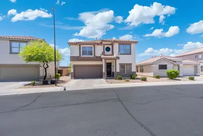 Image de Perfect Chandler Base | Downtown, Freeways & More
