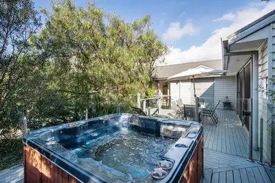Image de Tideways | Spa Retreat, Pet Friendly, Walk to Beach